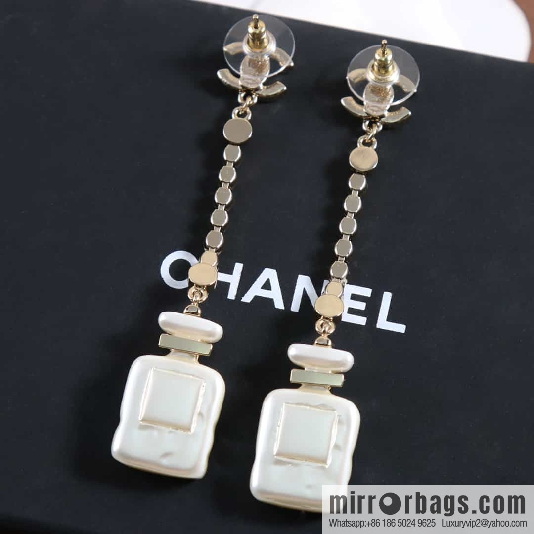 New ☑️ CHANEL CHANEL c2 double c perfume bottle stud earrings