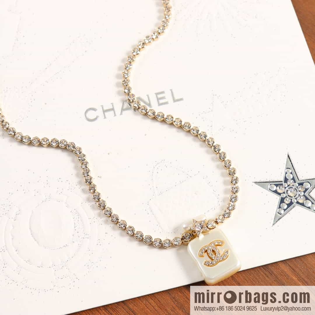 New ☑️ Chanel double c perfume bottle full of diamonds necklace