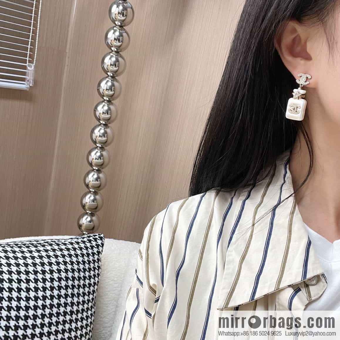 New ☑️ CHANEL CHANEL c2 double c perfume bottle stud earrings
