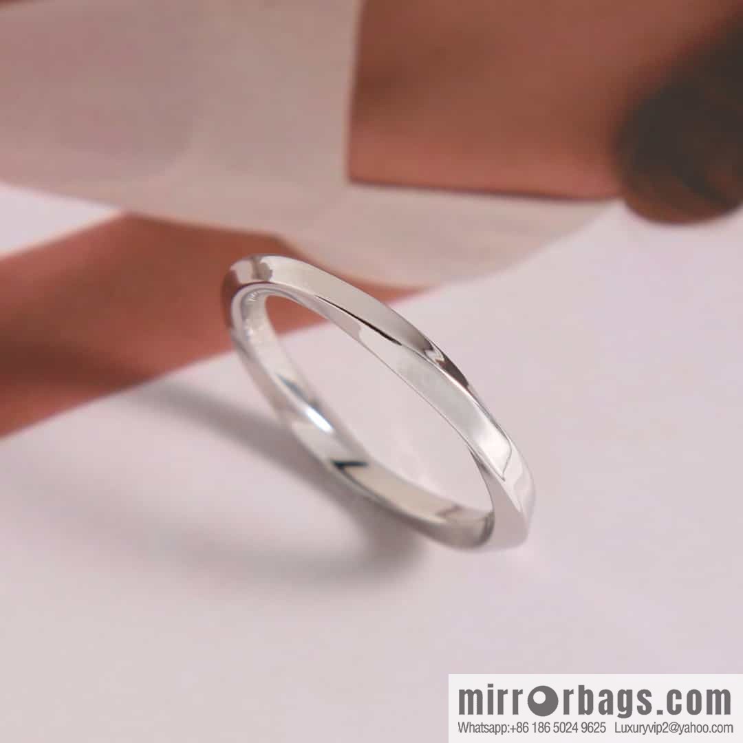 GRAFF Graff Spiral Glossy Ring