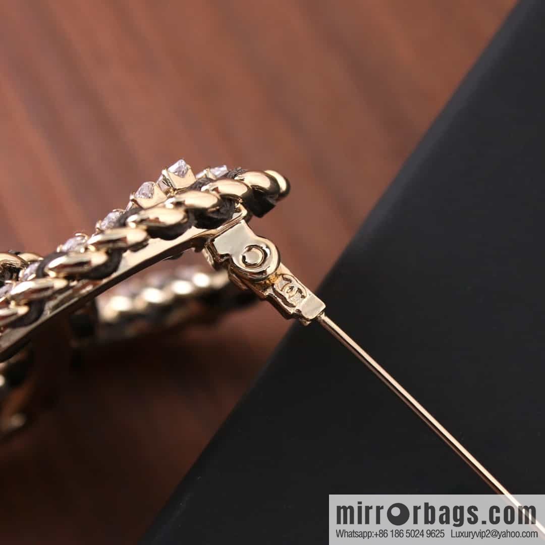 New ☑️ Chanel Double C Horse Eye Diamond Black Leather Rope Brooch