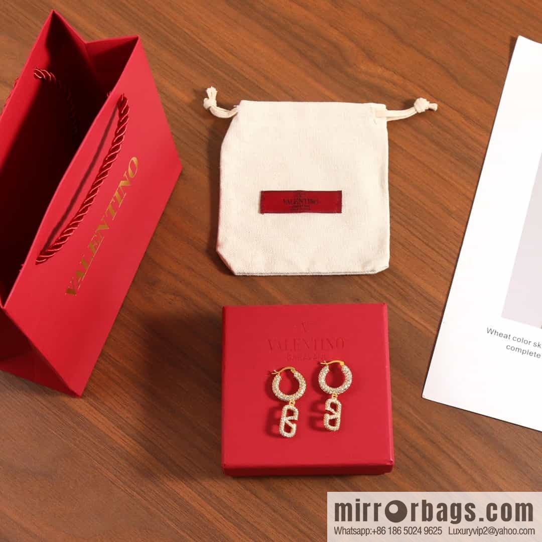 New ☑️ Valentino full diamond earrings