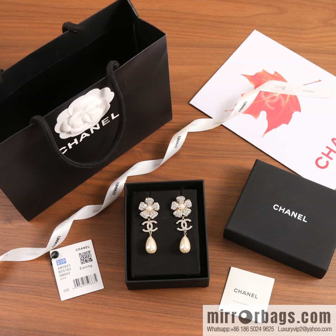 New ☑️ Chanel c3 full diamond double c flower pearl stud earrings