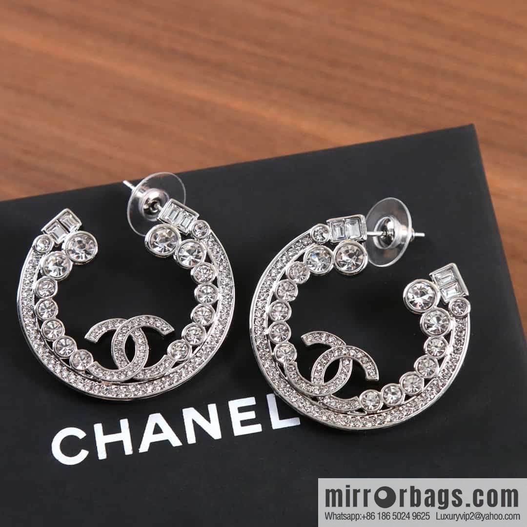 New ☑️ chanel c1 double c semi round full diamond stud earrings