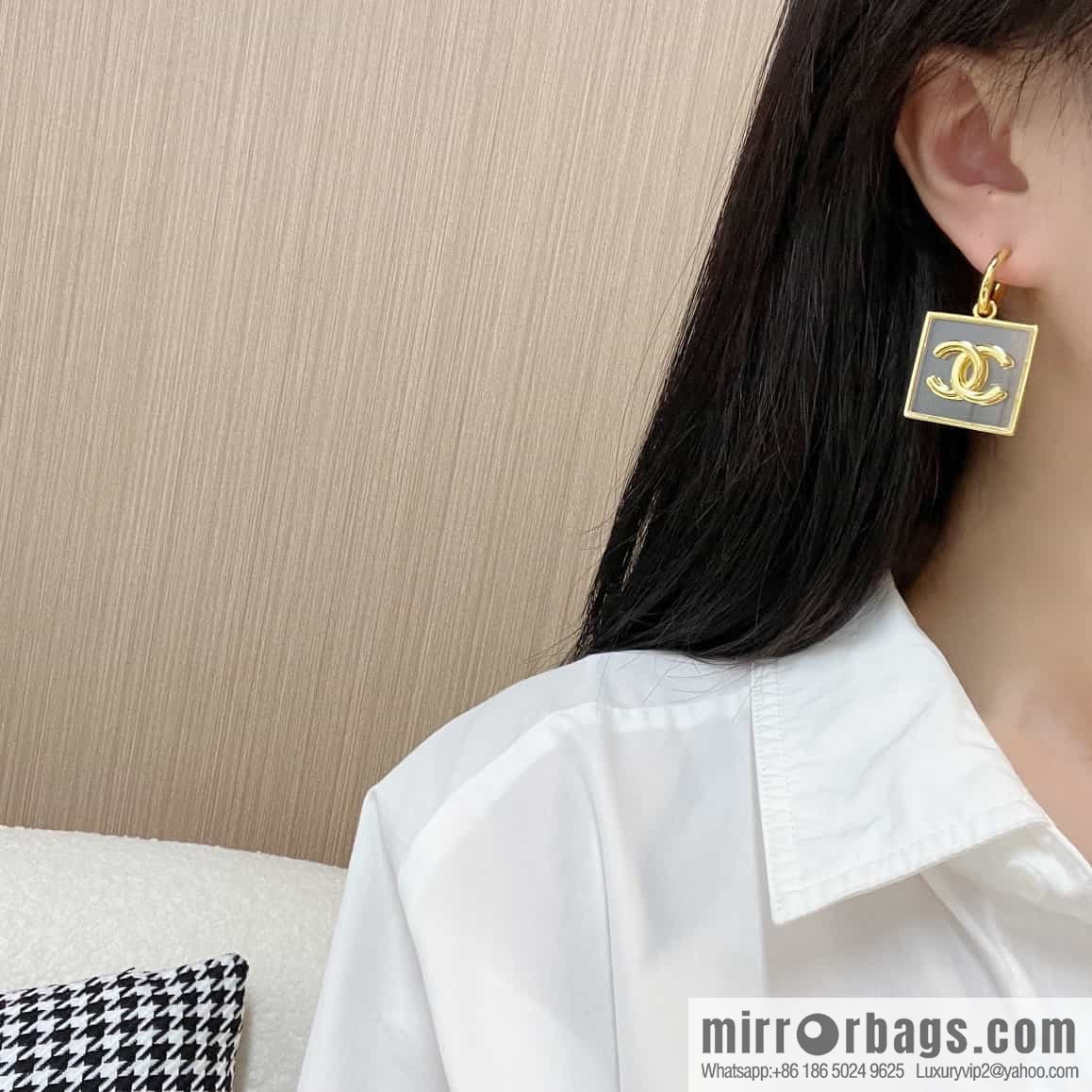 New ☑️ CHANEL CHANEL C2 double c square acrylic stud earrings