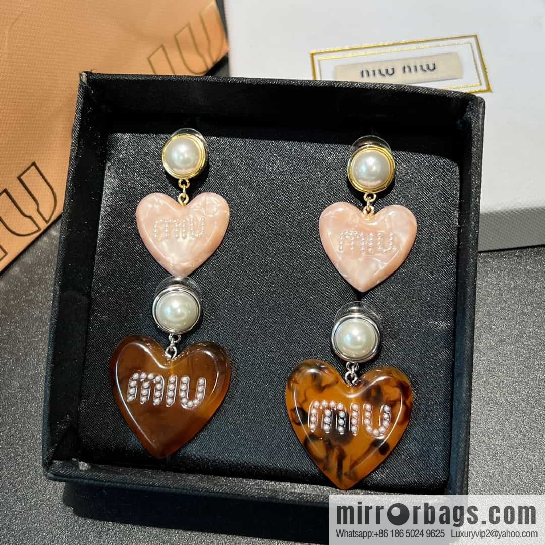MIU MIU love peach heart ❤ stud earrings