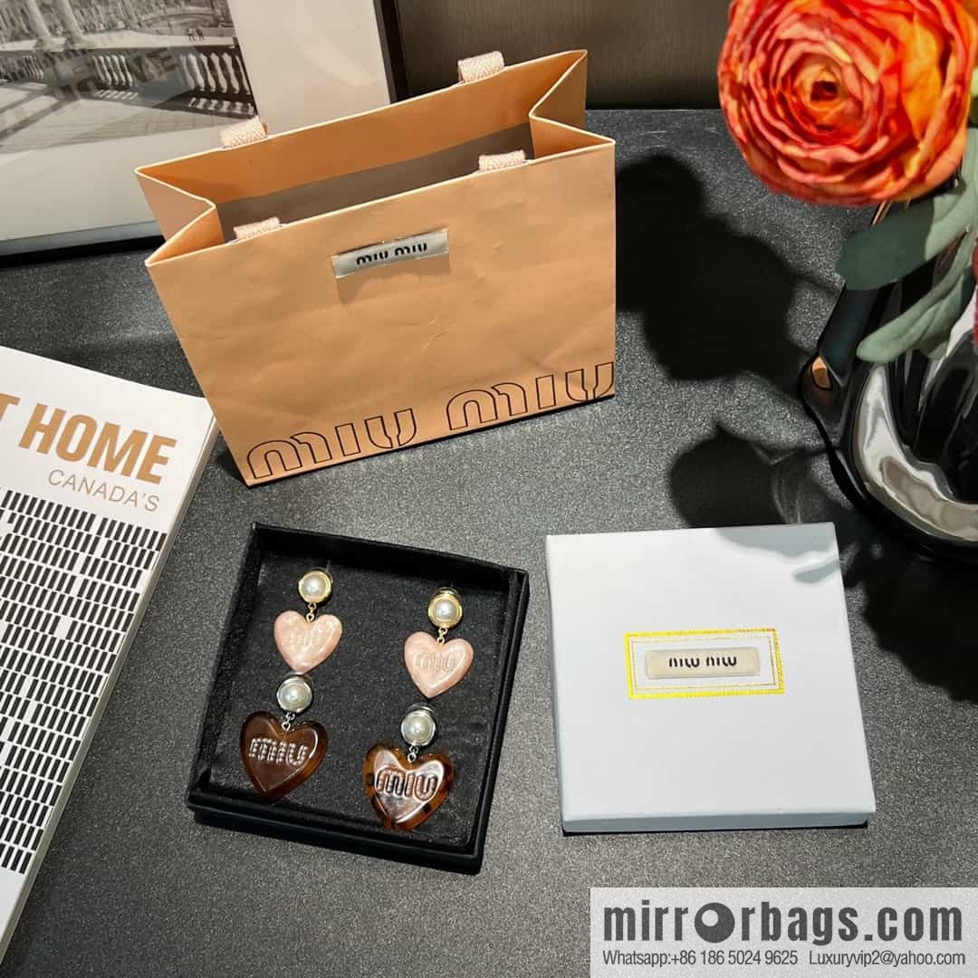 MIU MIU love peach heart ❤ stud earrings