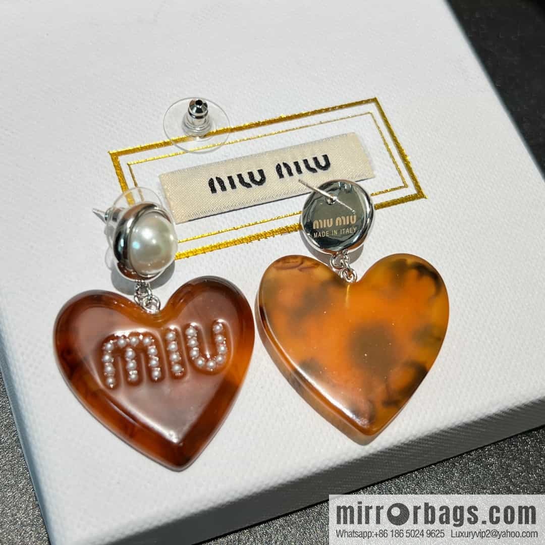 MIU MIU love peach heart ❤ stud earrings