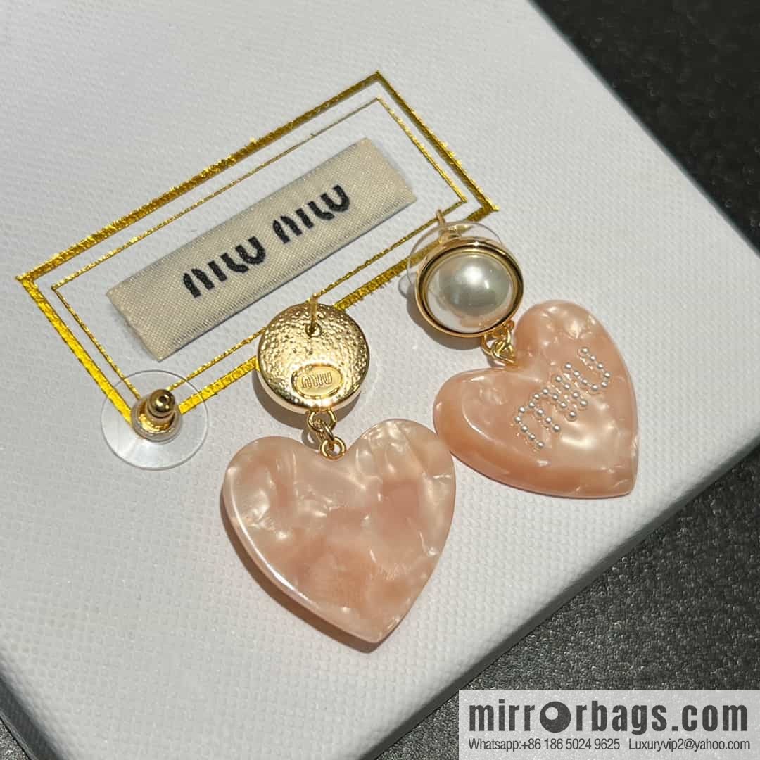 MIU MIU love peach heart ❤ stud earrings