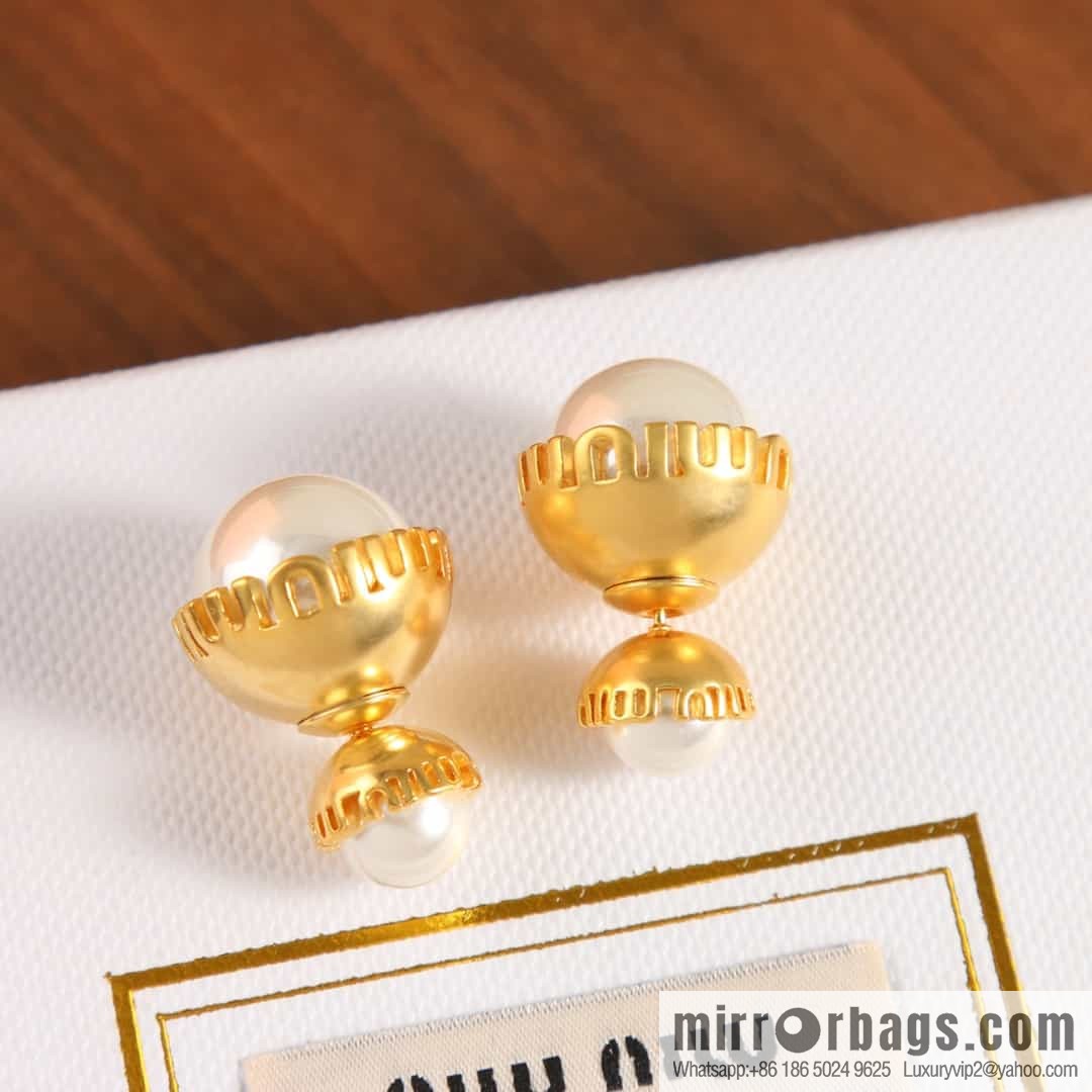 MIU MIU Miu Miu size pearl stud earrings