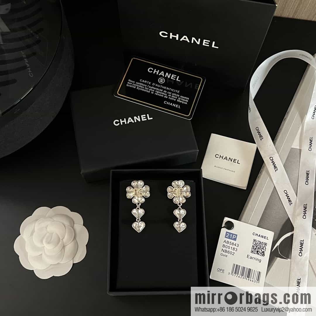 New ☑️ CHANEL Chanel c3 double c full diamond peach heart love stud earrings