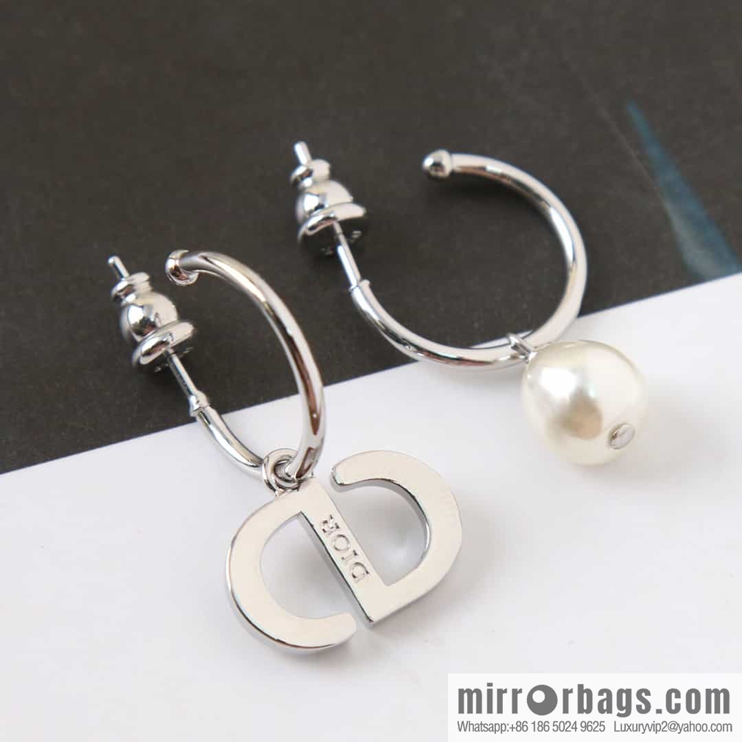 New ☑️ DIOR Asymmetrical Full Diamond CD Pearl Stud Earrings