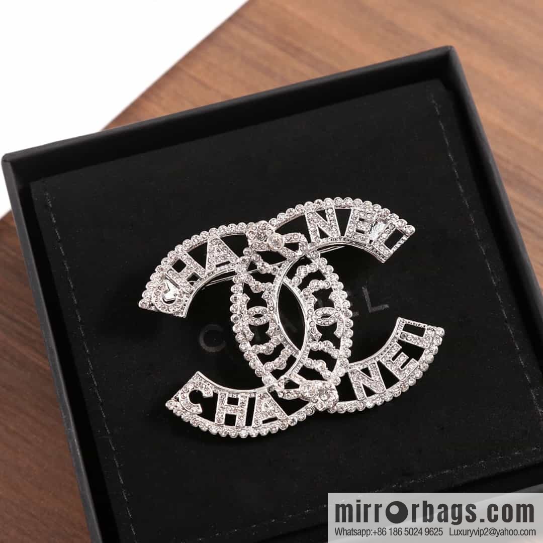 New ☑️ Chanel double c hollow full diamond brooch