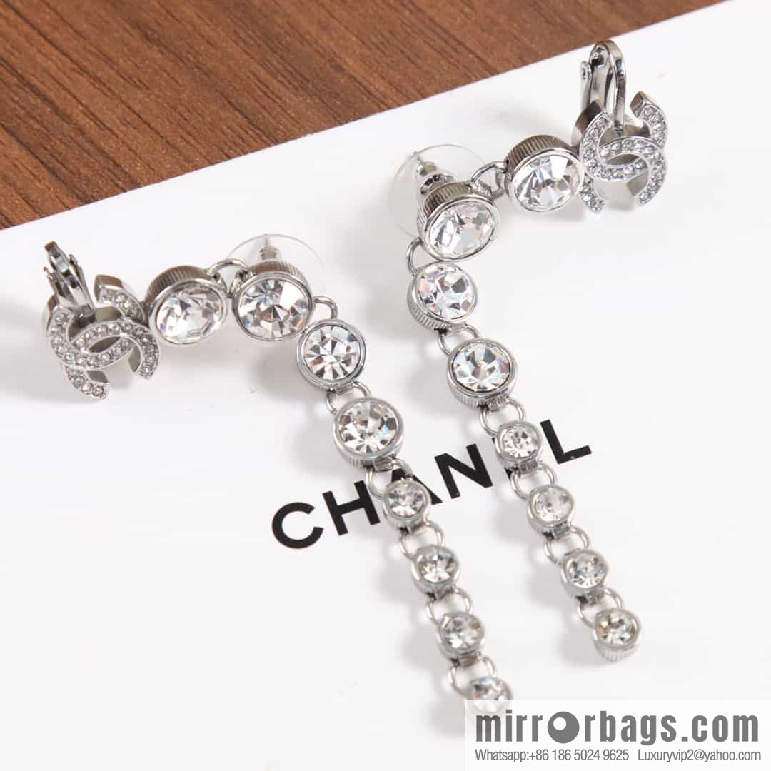 New ☑️ Chanel double c round fringed earclip stud earrings