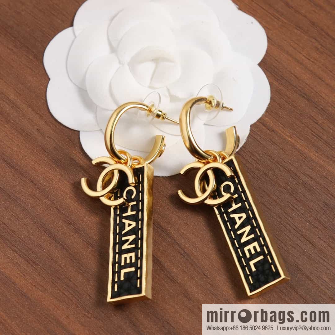 New ☑️ chanel c2 double c black strip leather earrings