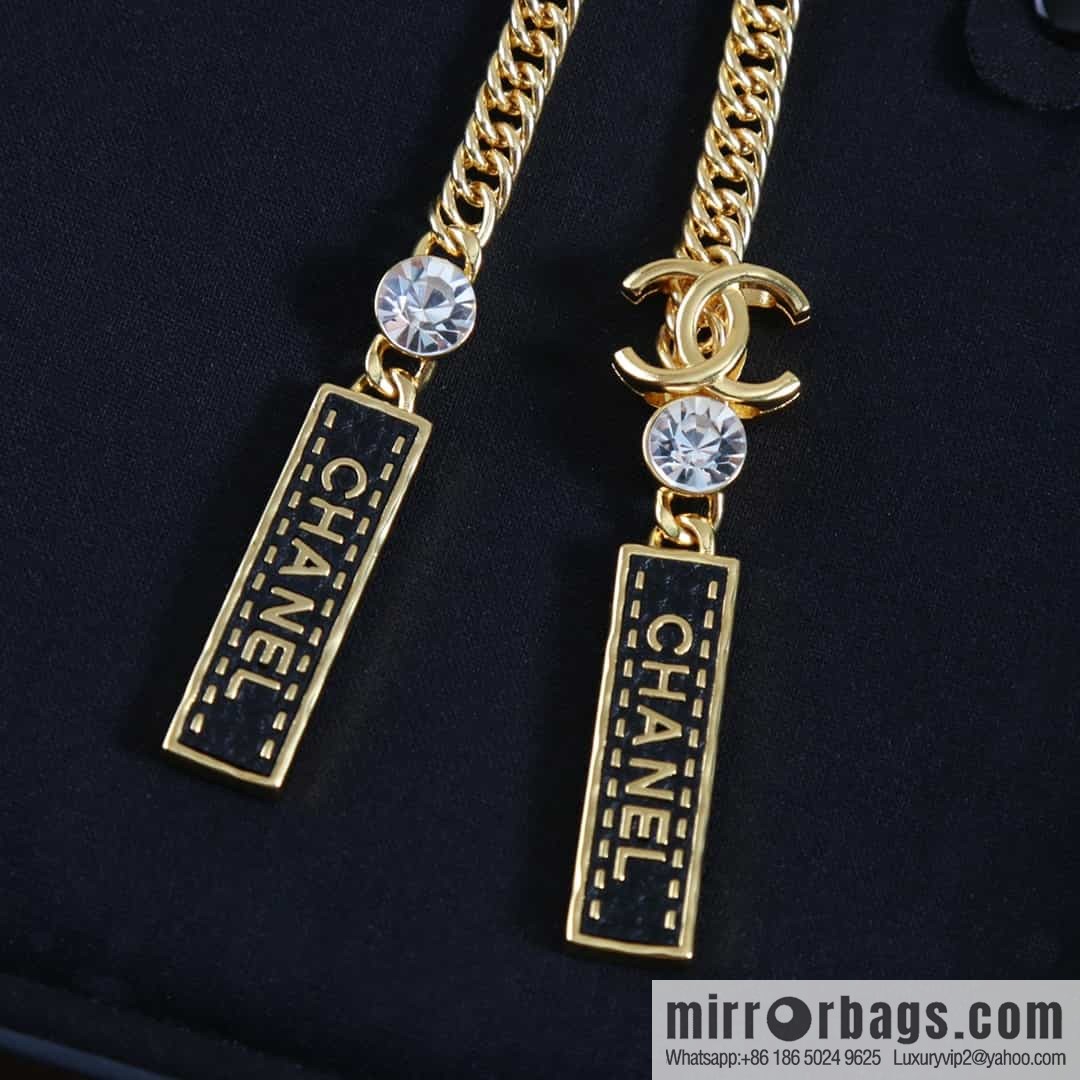 New ☑️ Chanel double c black strip leather necklace sweater chain