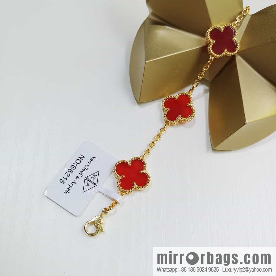 Van Cleef & Arpels Classic Four-Leaf Clover Five-Flower Bracelet