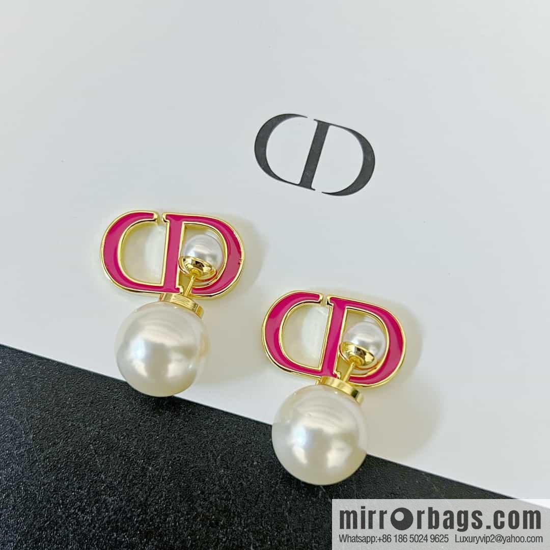 New ☑️ DIOR size pearl CD stud earrings
