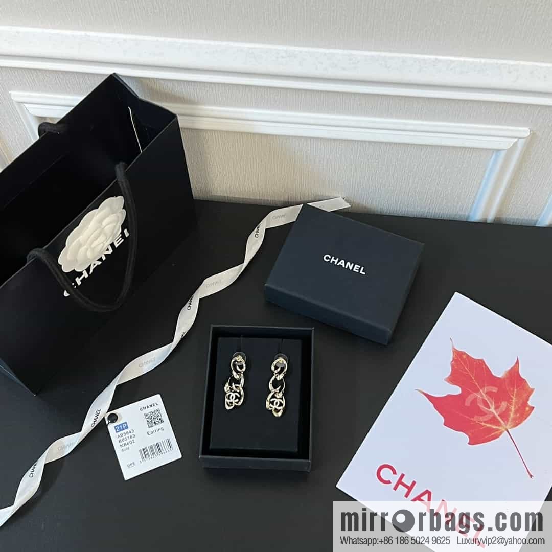 New ☑️ chanel c3 double c hollow oval earrings