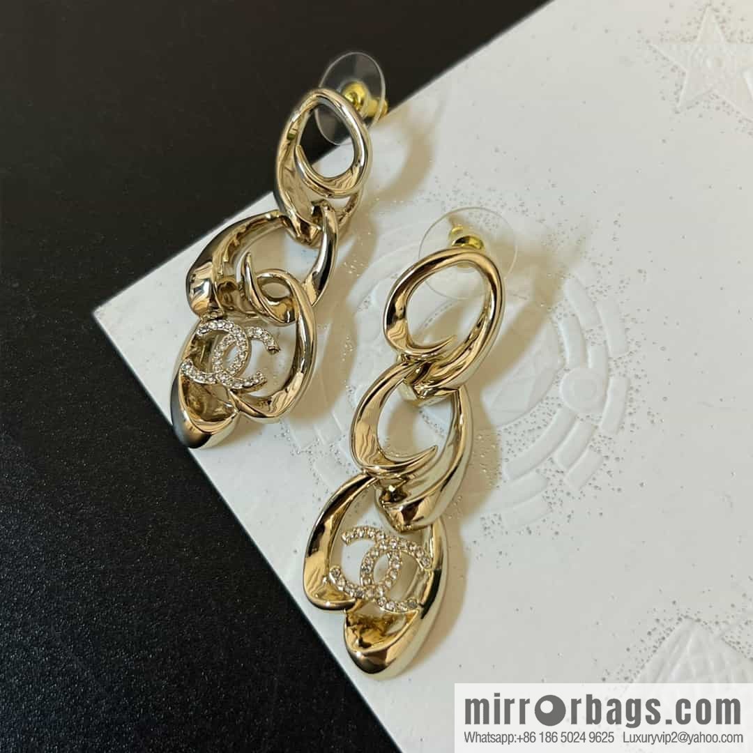 New ☑️ chanel c3 double c hollow oval earrings