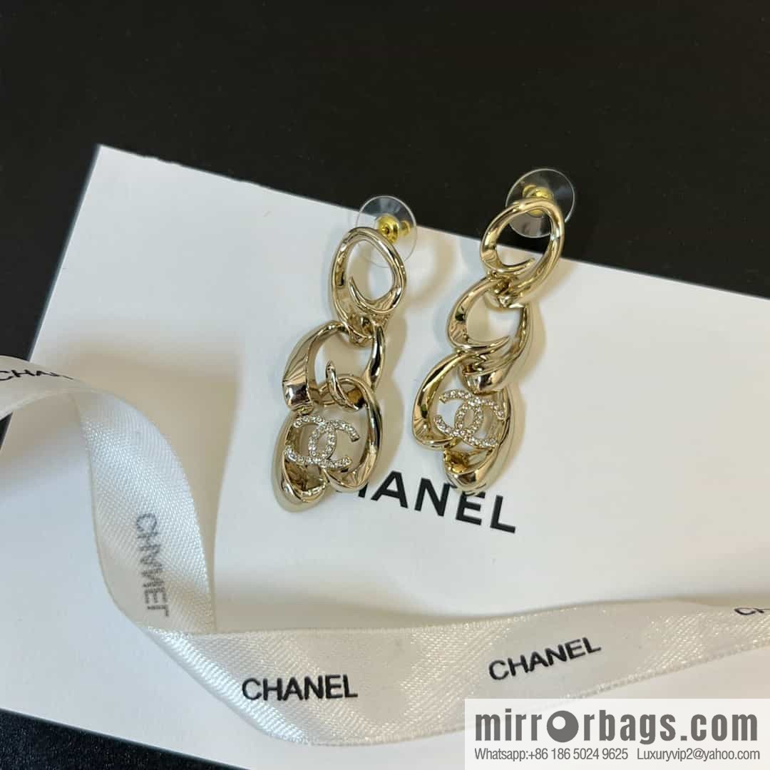 New ☑️ chanel c3 double c hollow oval earrings