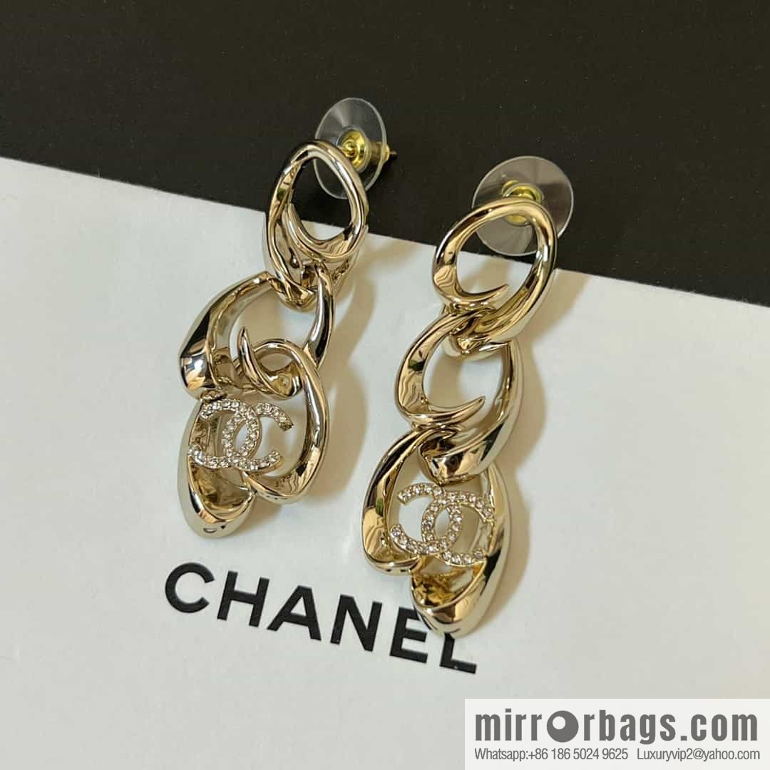 New ☑️ chanel c3 double c hollow oval earrings