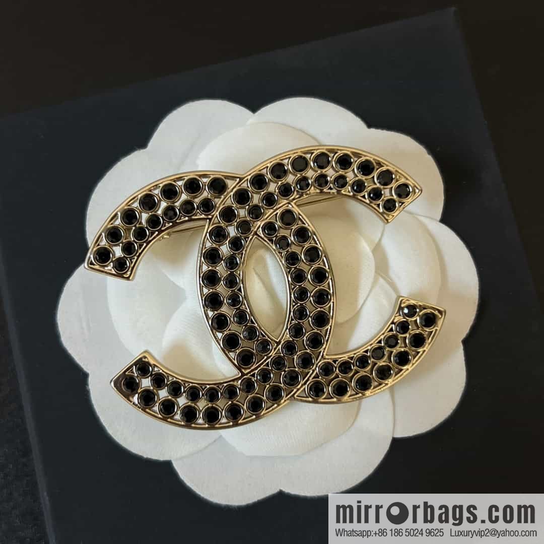 New ☑️ Chanel Double C Black Diamond Brooch