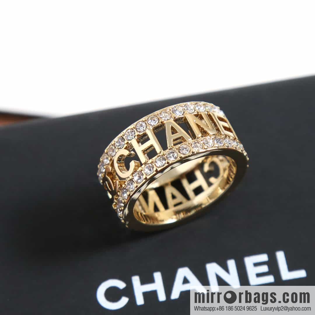 New ☑️ CHANEL Chanel hollowed-out letter full diamond ring