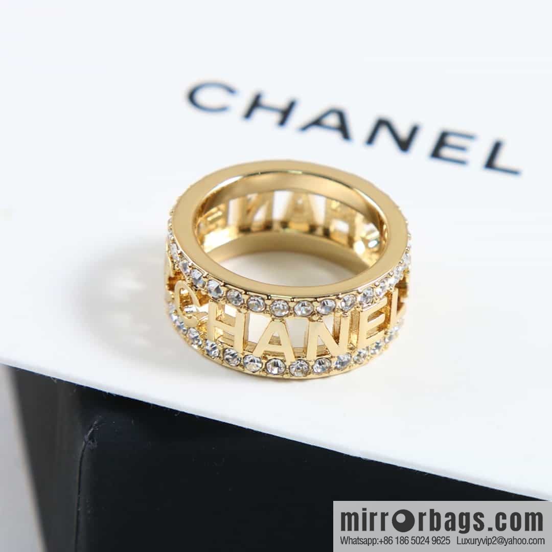 New ☑️ CHANEL Chanel hollowed-out letter full diamond ring
