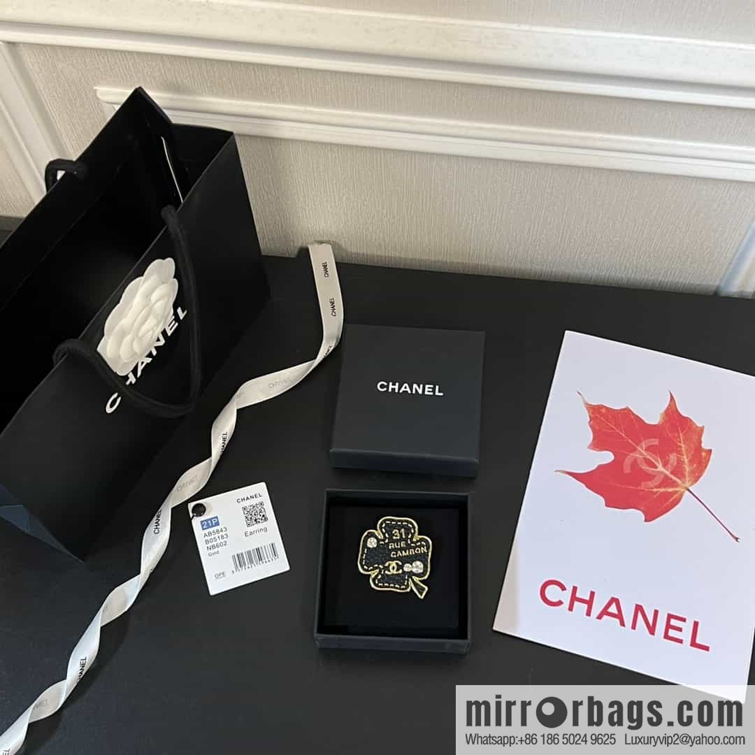 New ☑️ Chanel double c black four-leaf clover brooch