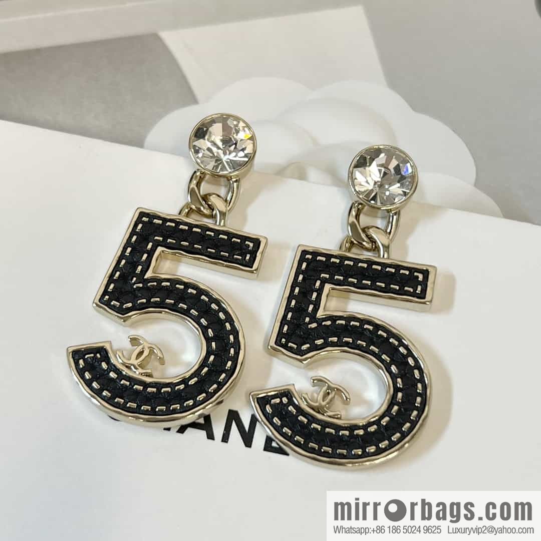 New ☑️ CHANEL CHANEL c2 double c black leather 5 word five stud earrings