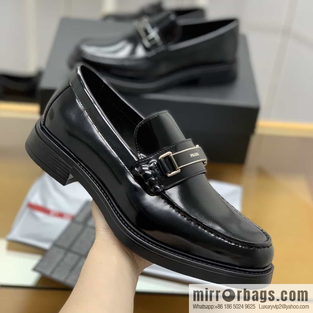 PRADA Prada men's loafers crafted in black smooth cow leather (fabric)