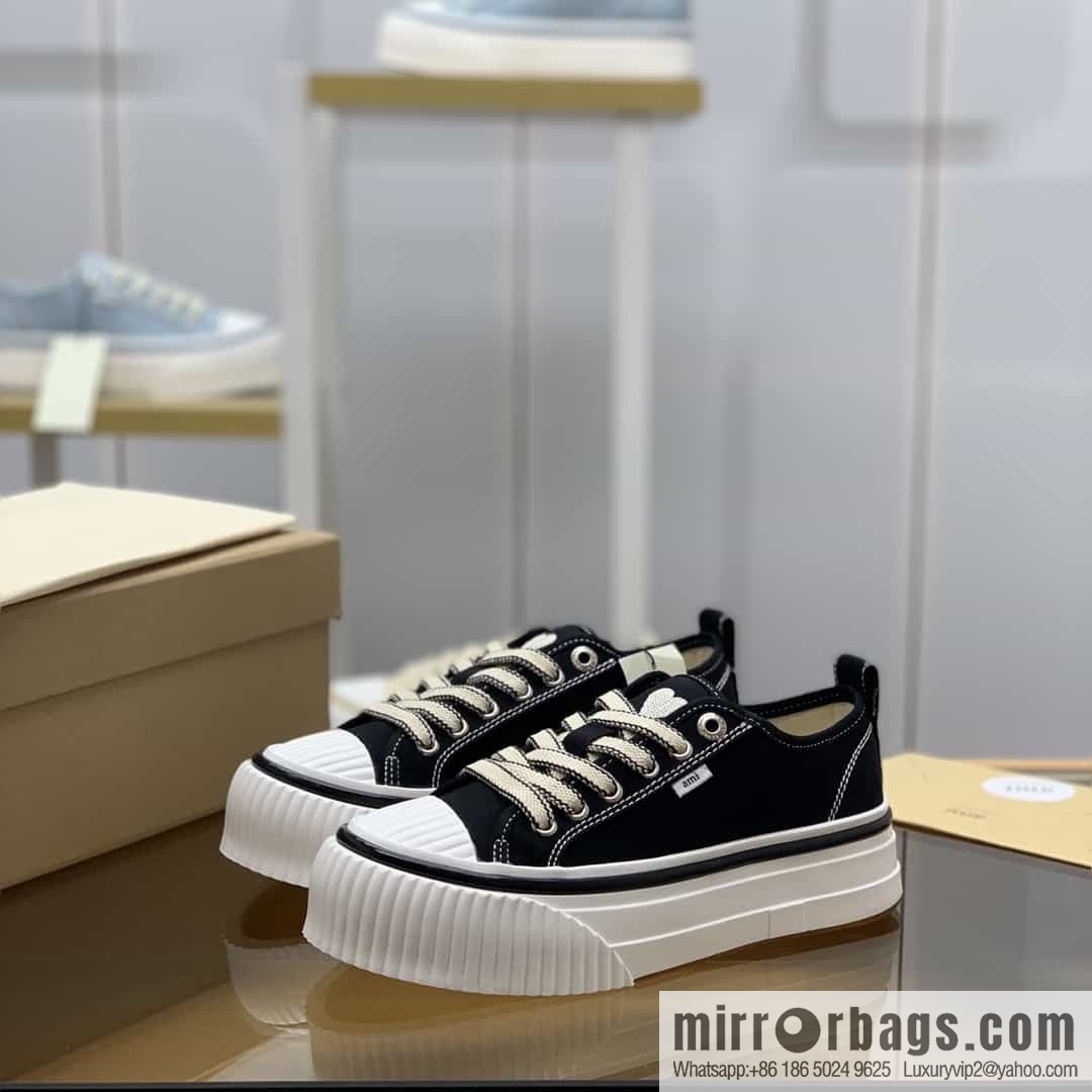 AMI new women's lace-up low-top thick-soled muffin shoes