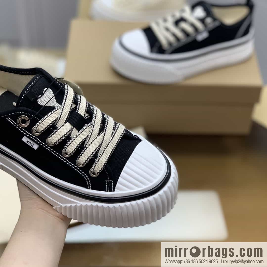 AMI new women's lace-up low-top thick-soled muffin shoes