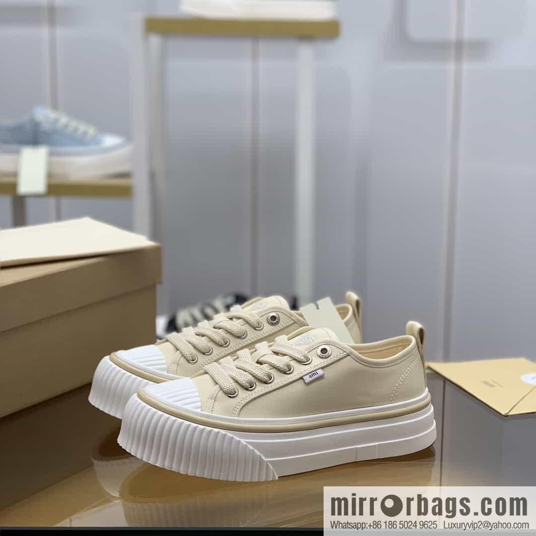 AMI new women's lace-up low-top thick-soled muffin shoes