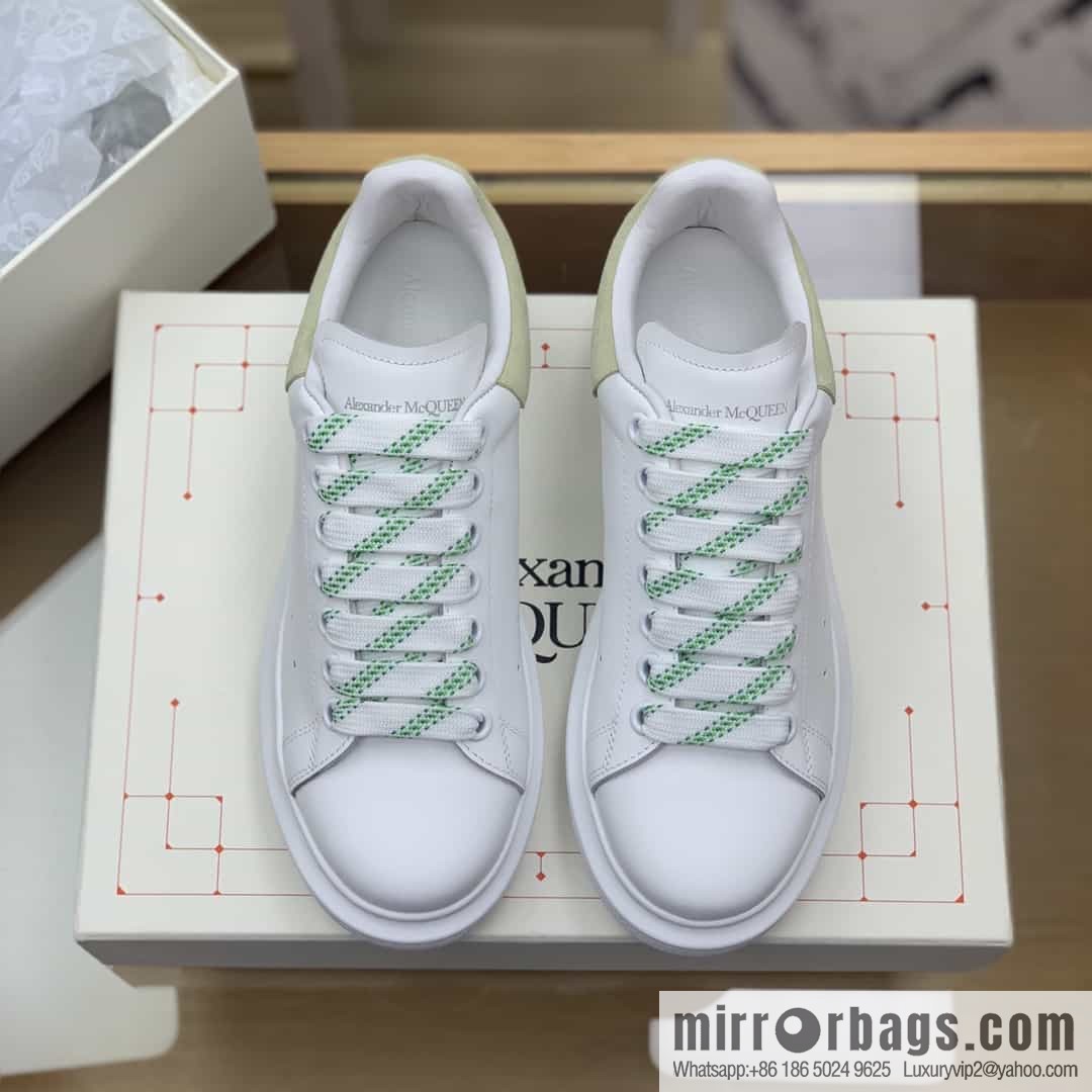 Alexander McQueen/Alexander McQueen, upgraded MQ~ Unisex sneakers of the same style