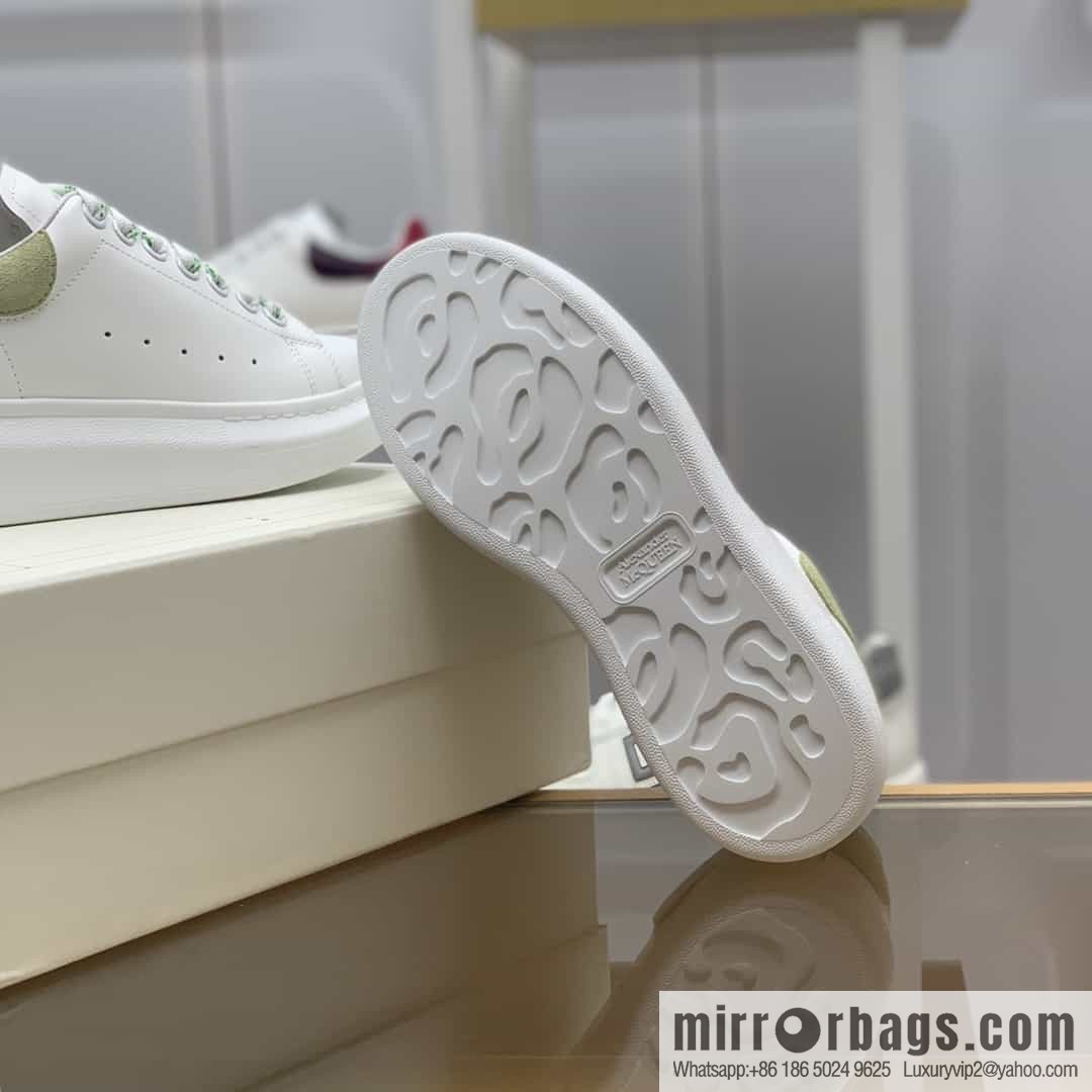 Alexander McQueen/Alexander McQueen, upgraded MQ~ Unisex sneakers of the same style