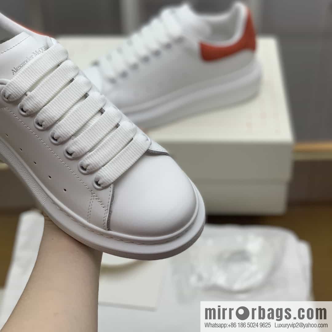 Alexander McQueen/Alexander McQueen, upgraded MQ~ Unisex sneakers of the same style
