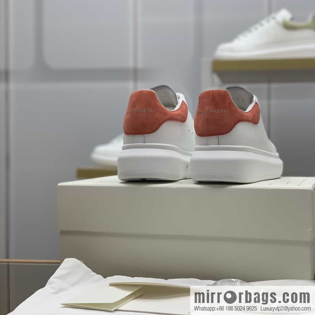 Alexander McQueen/Alexander McQueen, upgraded MQ~ Unisex sneakers of the same style