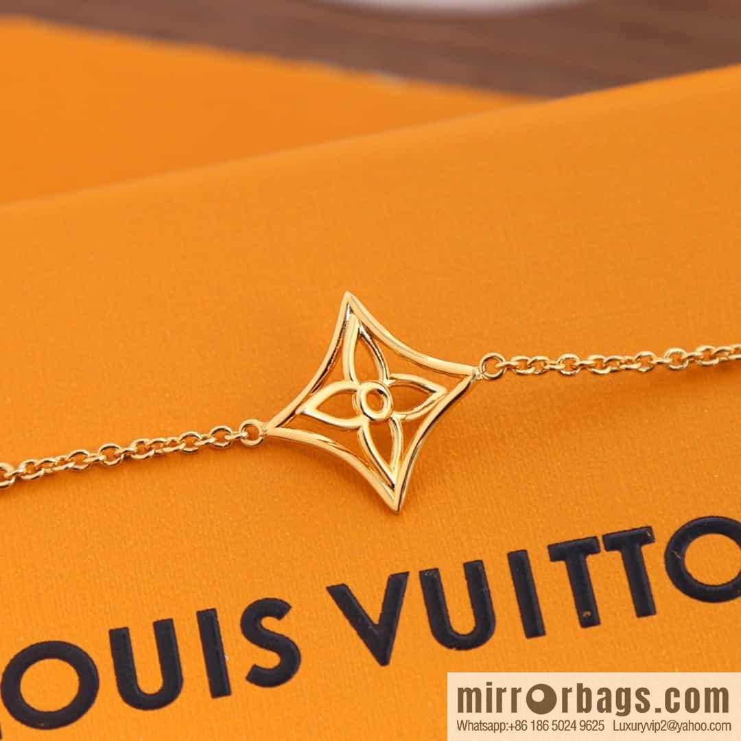 Louis Vuitton Louis Vuitton LV TWIGGY Bracelet