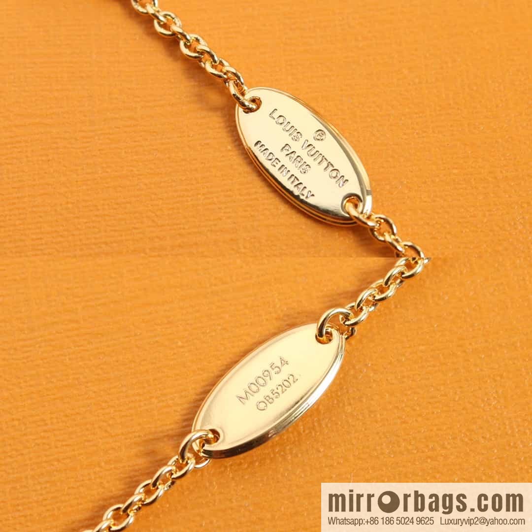 Louis Vuitton Louis Vuitton LV TWIGGY Bracelet
