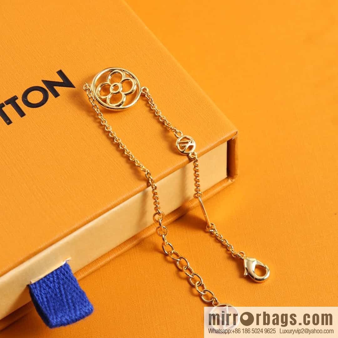 Louis Vuitton Louis Vuitton LV TWIGGY Bracelet