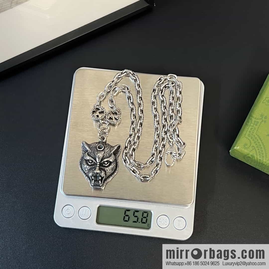 New Gucci gucci tiger head necklace
