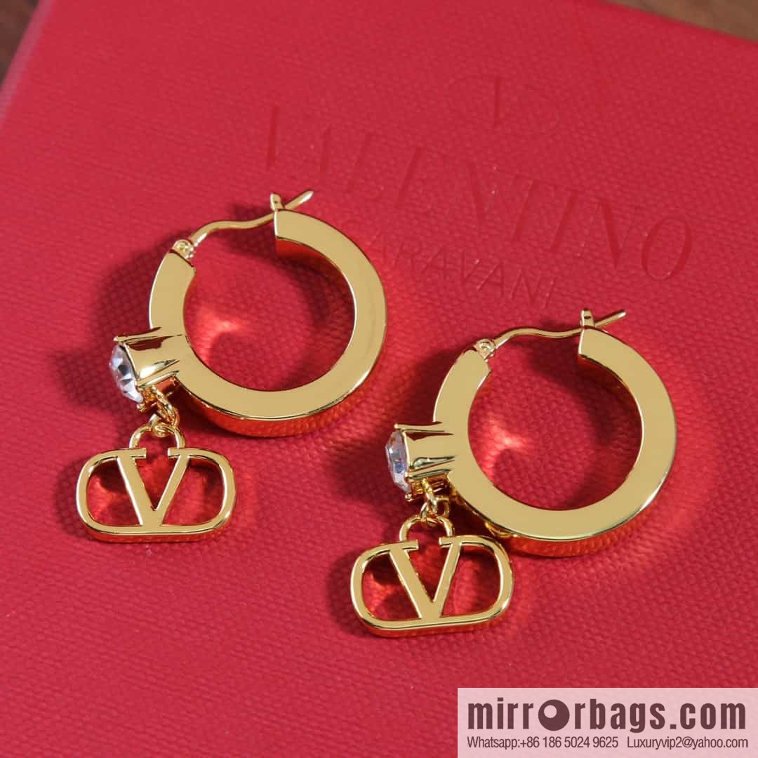 New ☑️ Valentino stud earrings