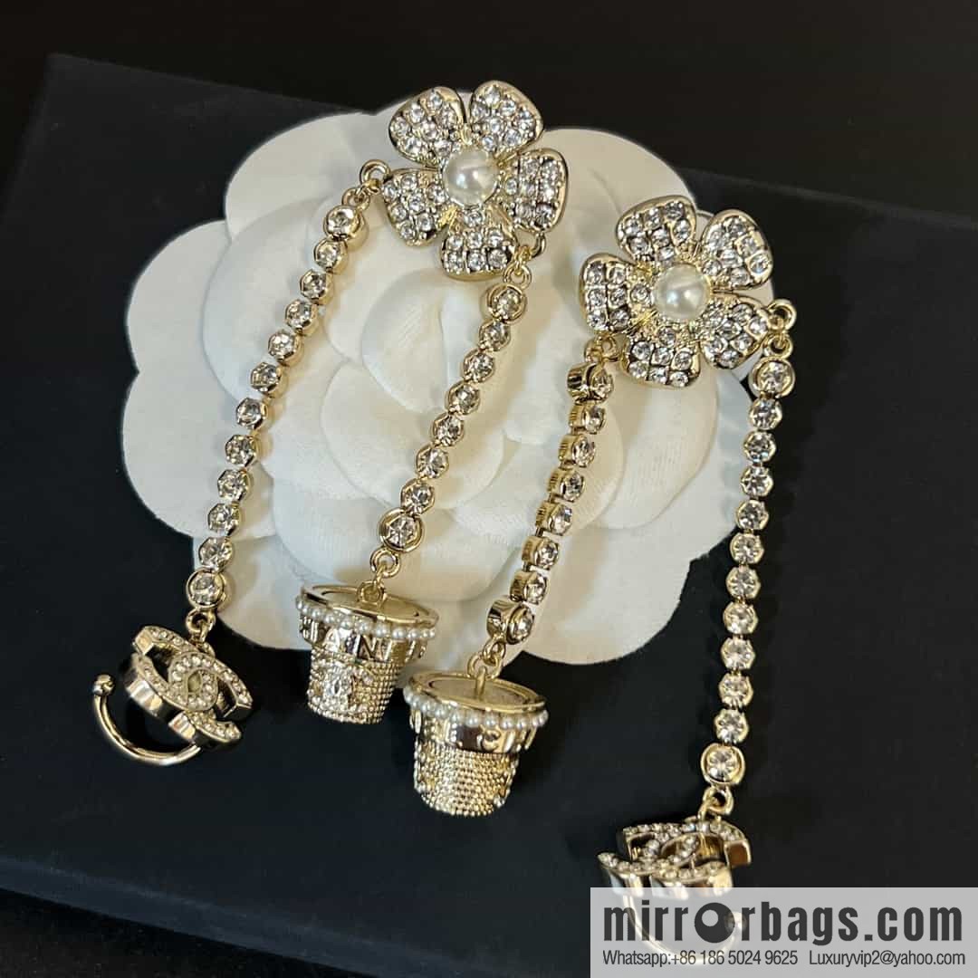 New ☑️ CHANEL CHANEL c2 double c flower pot earrings stud earrings