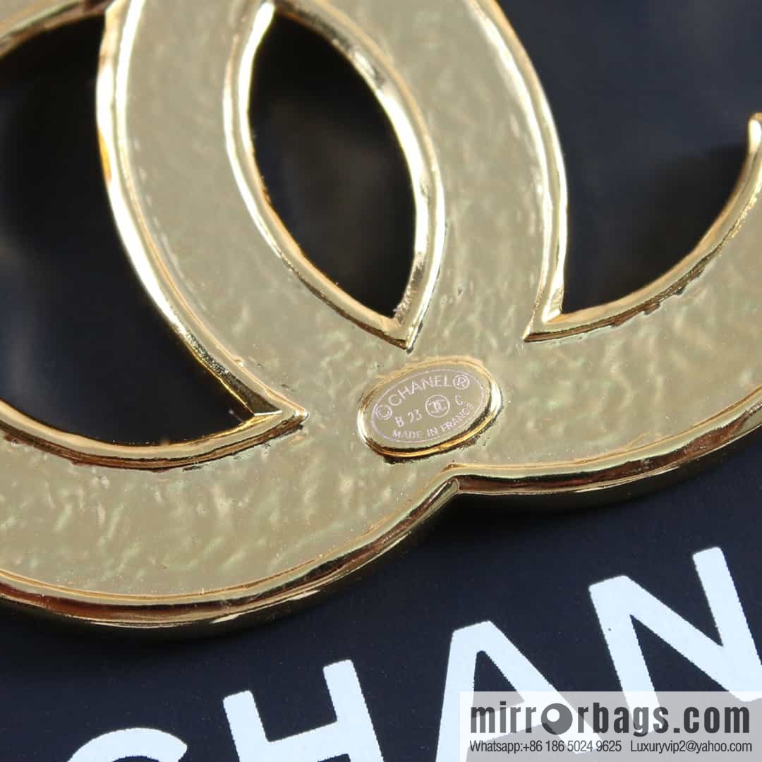 New ☑️ Chanel Double C Black Leather Brooch