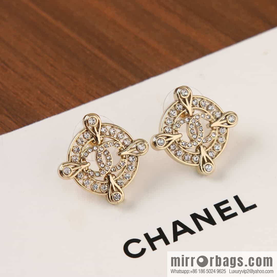 New ☑️ Chanel c1 double c round full diamond stud earrings