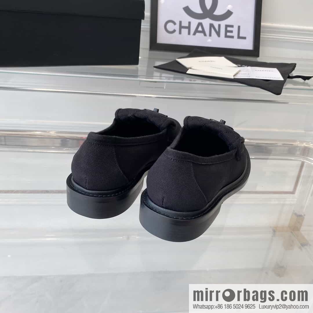 Chanel Chanel imported denim upper sheepskin foot sneakers