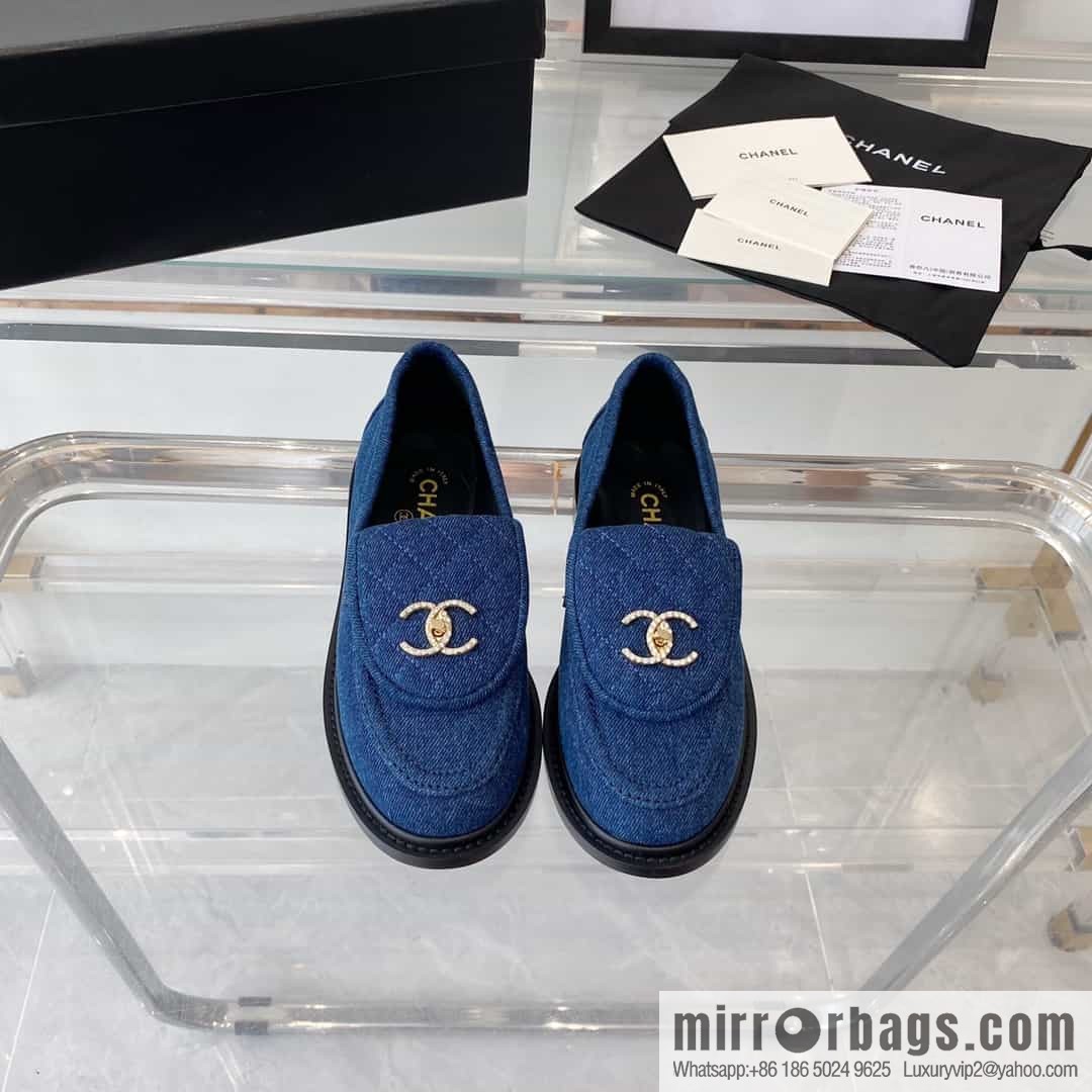 Chanel Chanel imported denim upper sheepskin foot sneakers