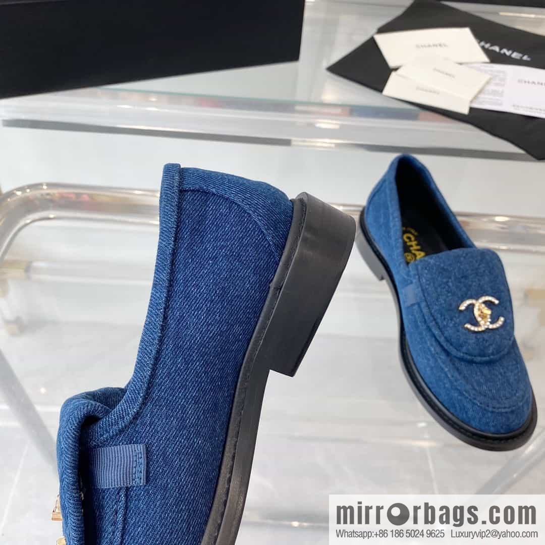 Chanel Chanel imported denim upper sheepskin foot sneakers